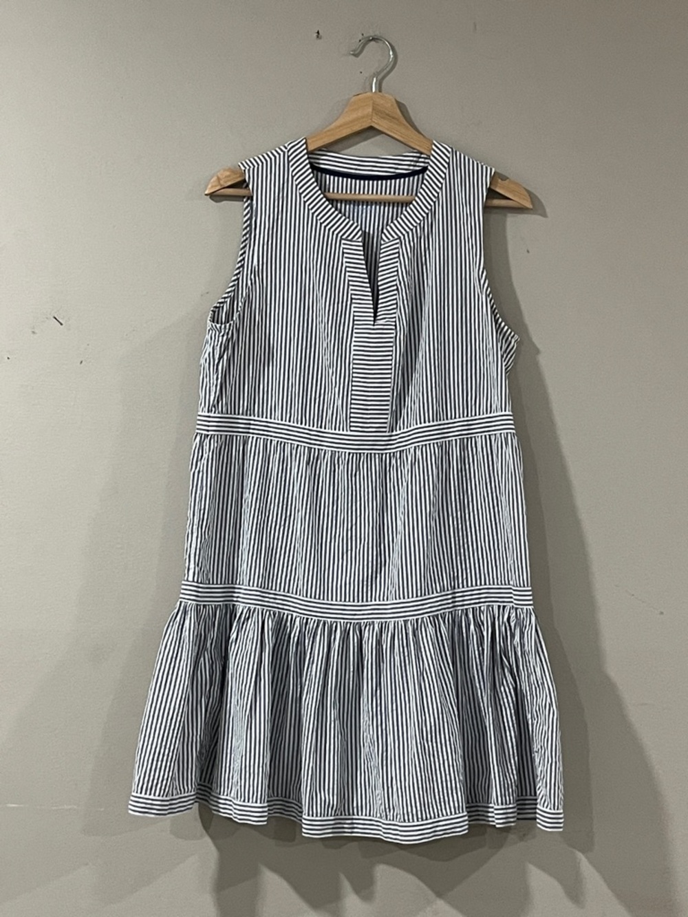 Vineyard Vines Navy and White Striped Sleeveless Tiered Mini Dress